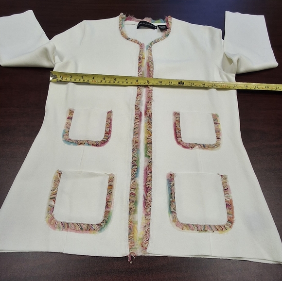 Coat - Picture 6 of 7